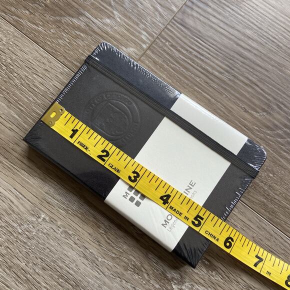 Moleskine Custom University of Chicago Notebook 5 3/8" x 3 1/2" Black Hard Cover - Picture 5 of 6